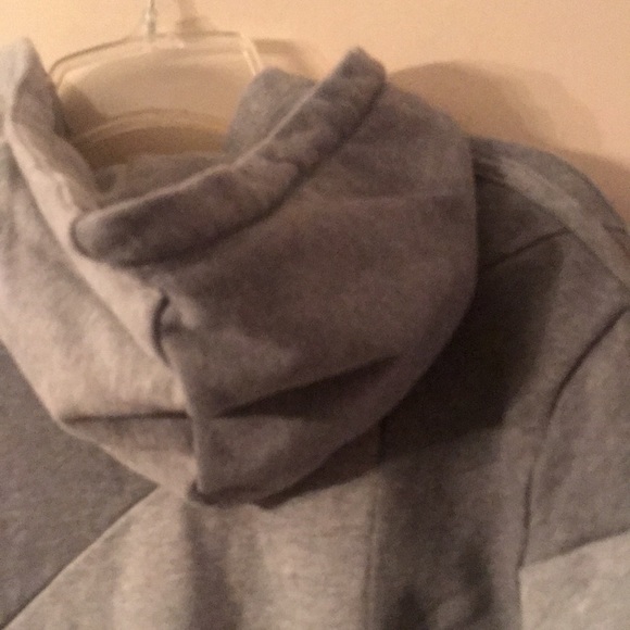 Adidas Danielle Cathari Hoodie Size Medium - Picture 10 of 11